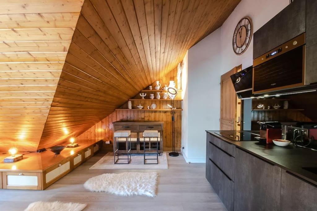 Bel Appartement Entier En Style Chalet A Chamonix Bagian luar foto