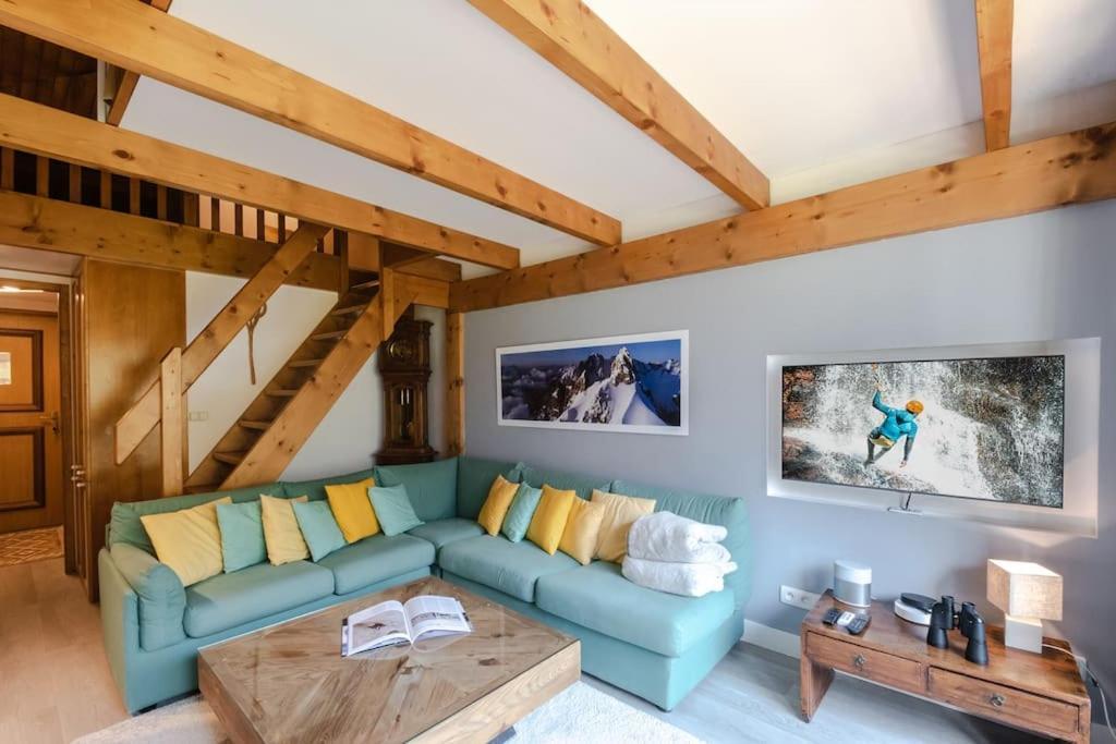 Bel Appartement Entier En Style Chalet A Chamonix Bagian luar foto